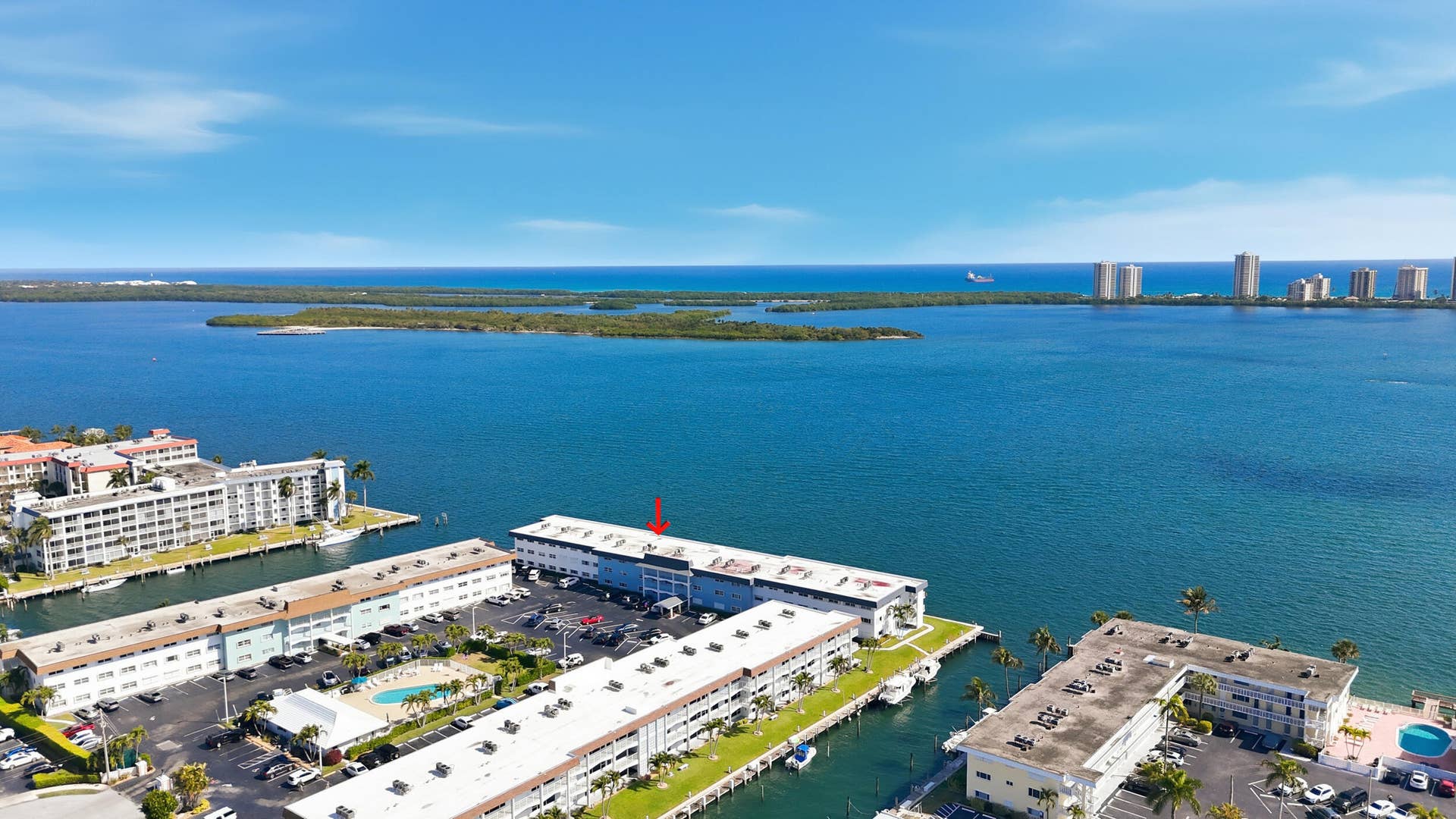 100 Shore Court, #104, North Palm Beach, FL 33408 36_dji_20260217235914_0961_d