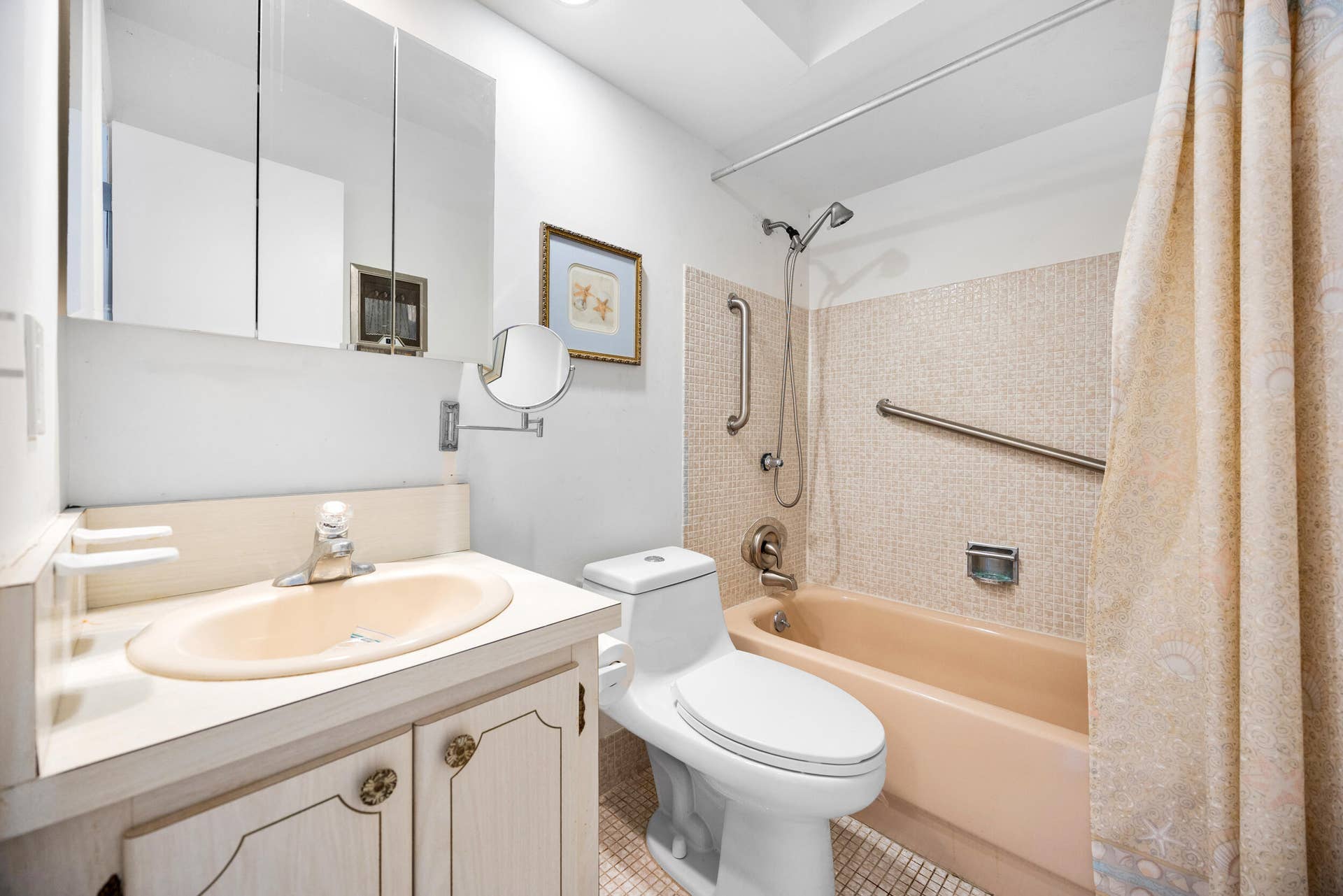 100 Shore Court, #104, North Palm Beach, FL 33408 26_453a8135
