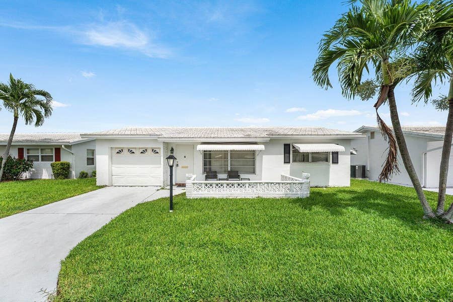 Property photo for 1005 Siesta Avenue, Boynton Beach, FL