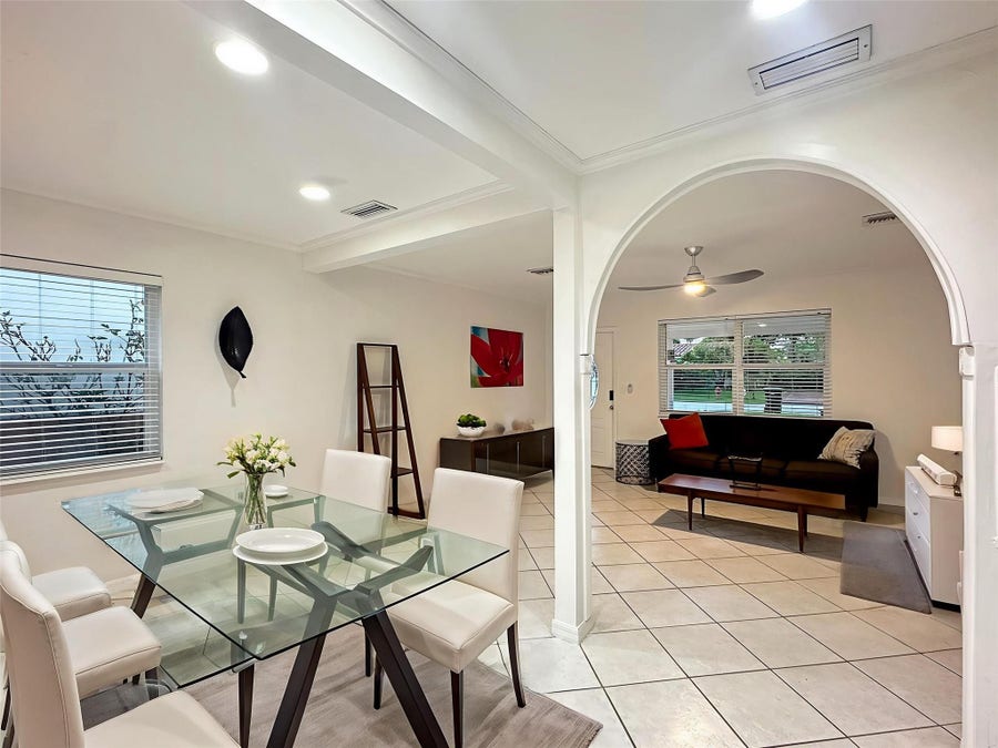Property photo for 1613 NW 4TH Avenue, Fort Lauderdale, FL