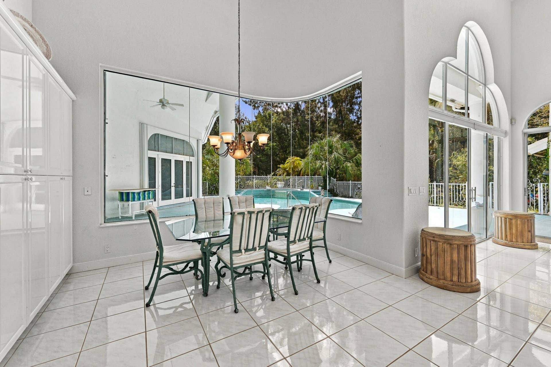 5386 NW 77th Terrace, Coral Springs, FL 33067 09_breakast nook
