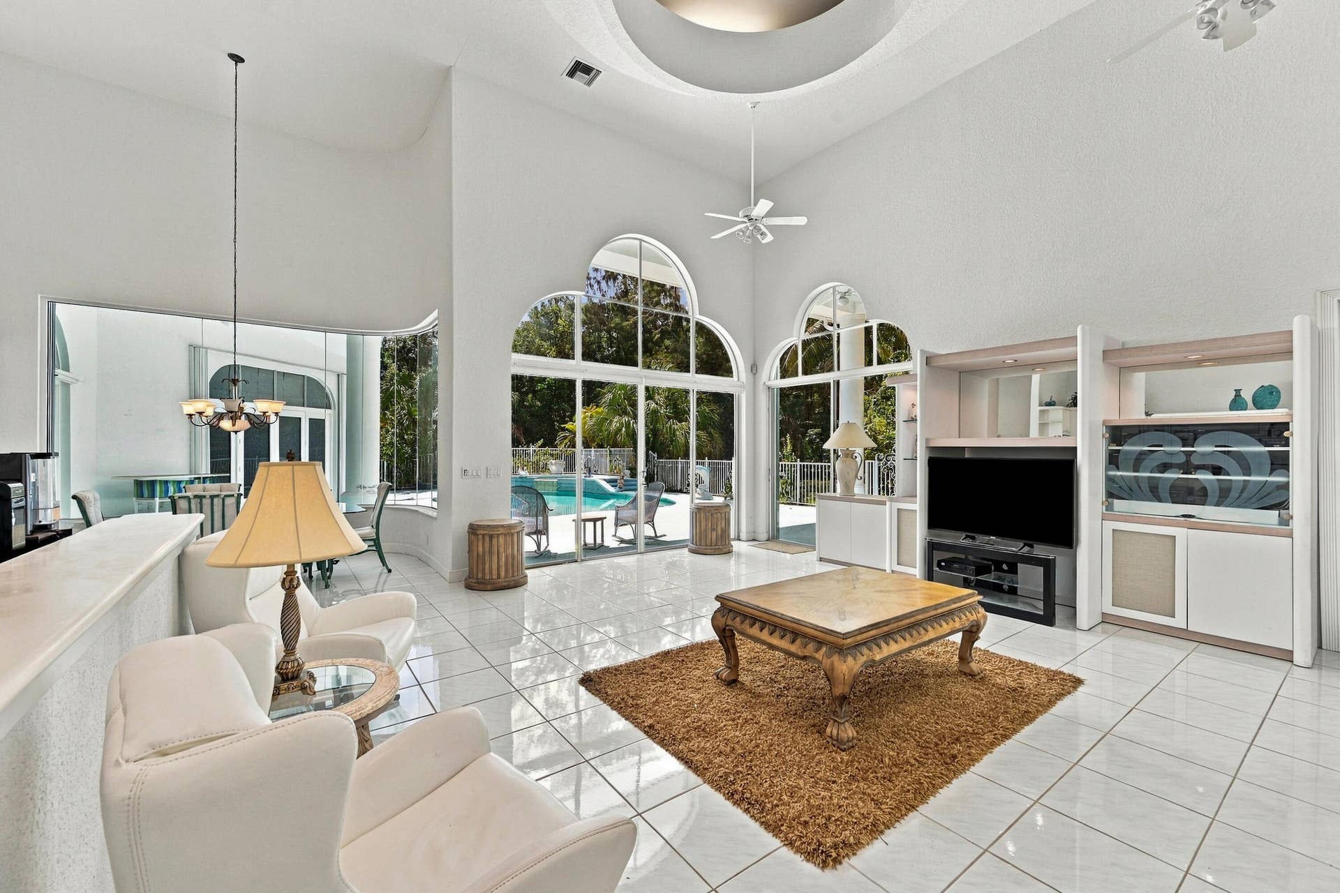 5386 NW 77th Terrace, Coral Springs, FL 33067 16_family room