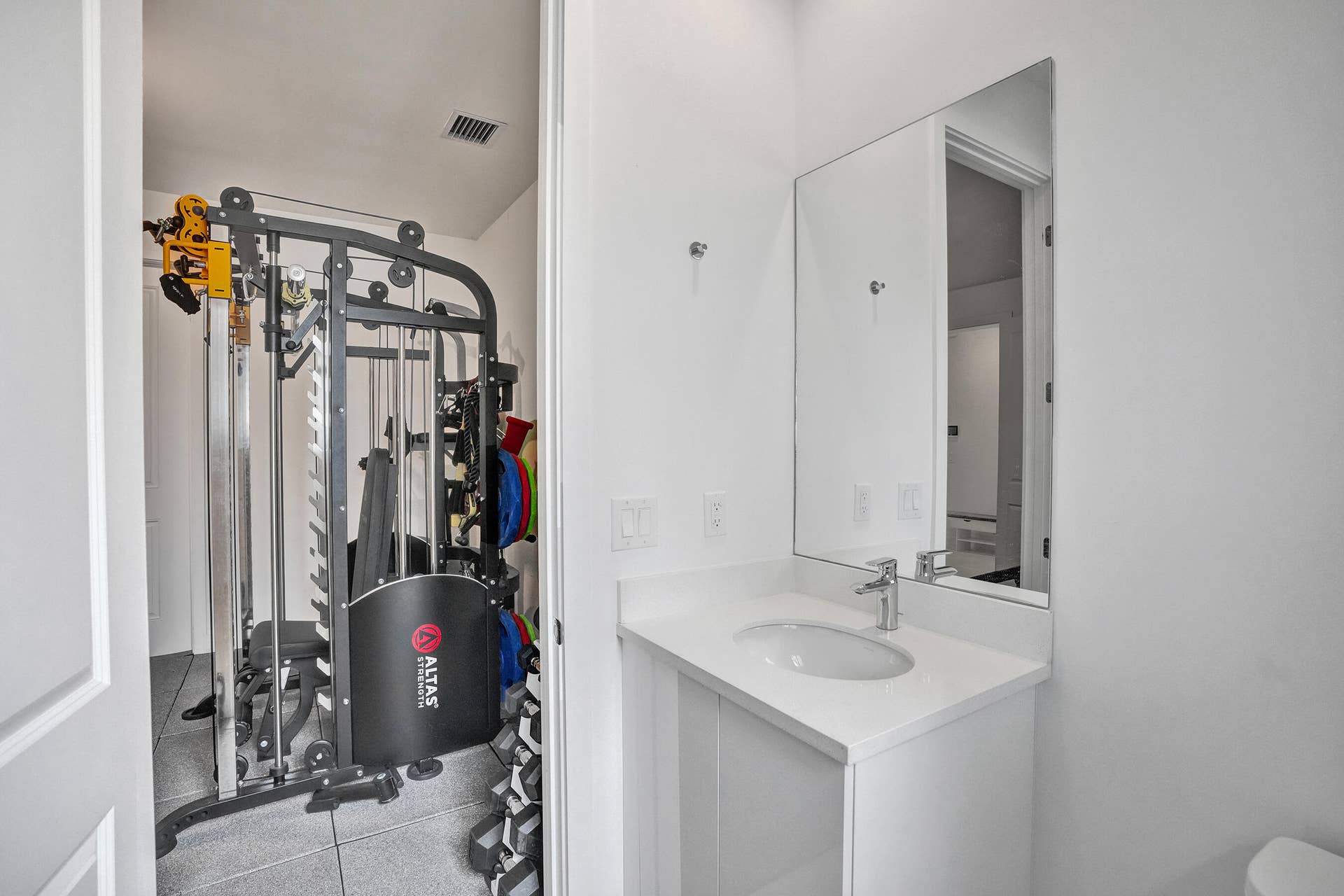 4406 SW 178TH Avenue, Miramar, FL 33029 Full Bath for 4th Bedroom