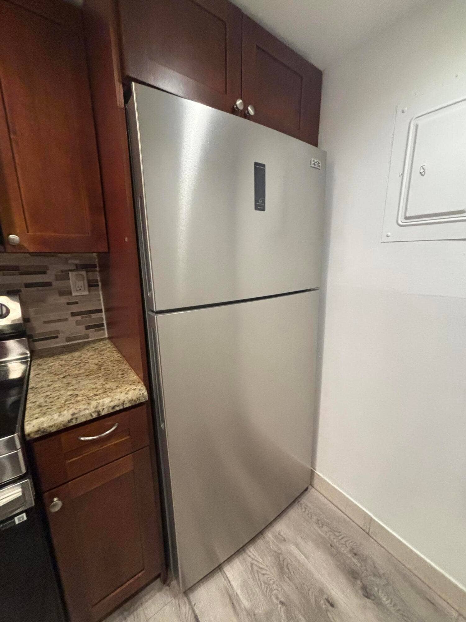 220 Lakeview Drive, #103, Weston, FL 33326 IMG_7285_2