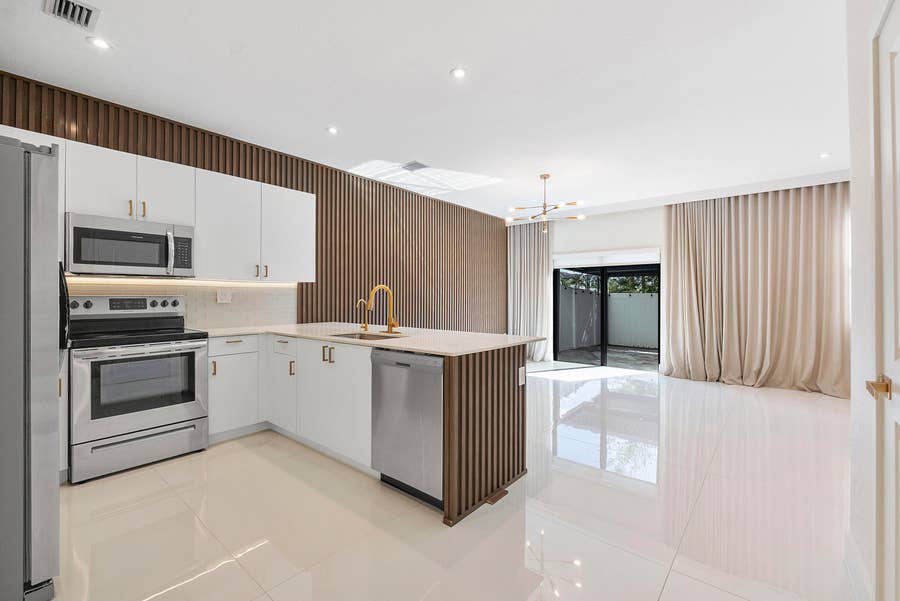 Property photo for 20383 NW 5th Court, Miami Gardens, FL