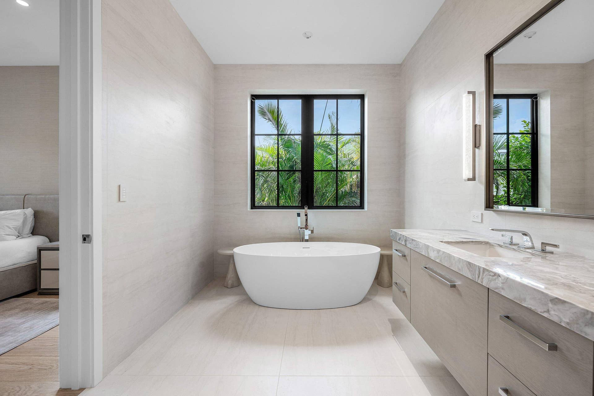 145 ALHAMBRA Place, West Palm Beach, FL 33405 038-145AlhambraPlace-WestPalmBeach-FL-33