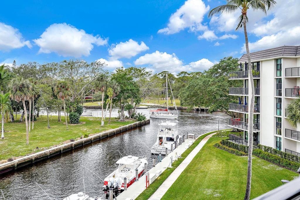 1350 River Reach Drive, #417, Fort Lauderdale, FL 33315 View of canal and New River