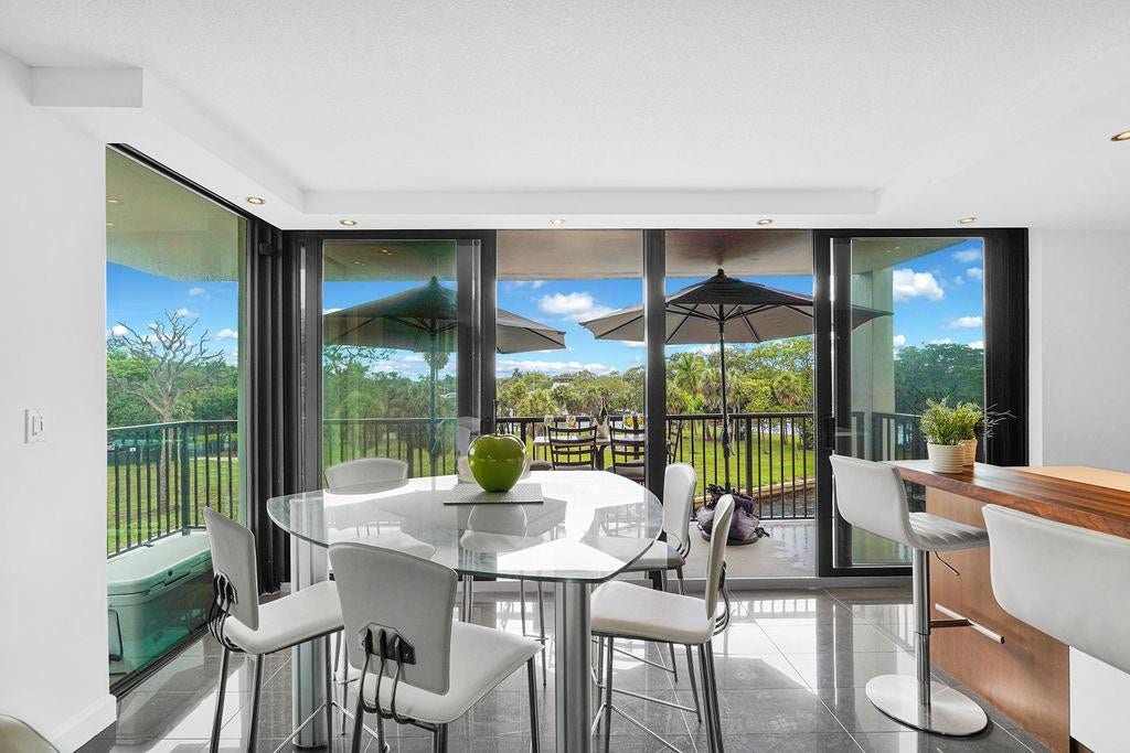 1350 River Reach Drive, #417, Fort Lauderdale, FL 33315 Dining area to balcony