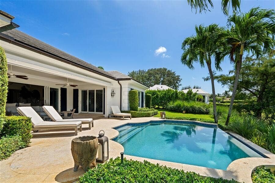 11 Country Road E, Boynton Beach, FL 33436 dash_POOL_TO_REAR_ANGLE_RIGHT
