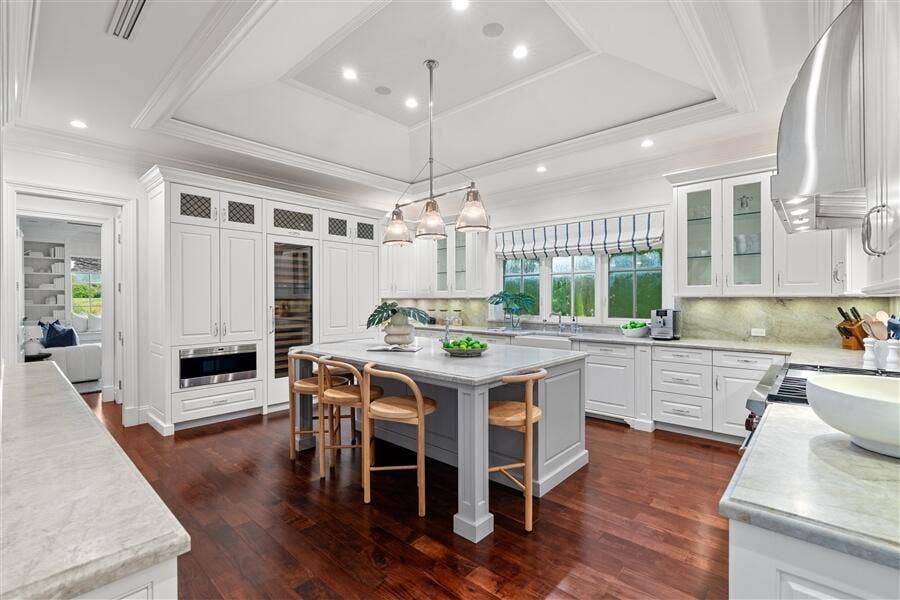 11 Country Road E, Boynton Beach, FL 33436 dash_KITCHEN_ANGLE