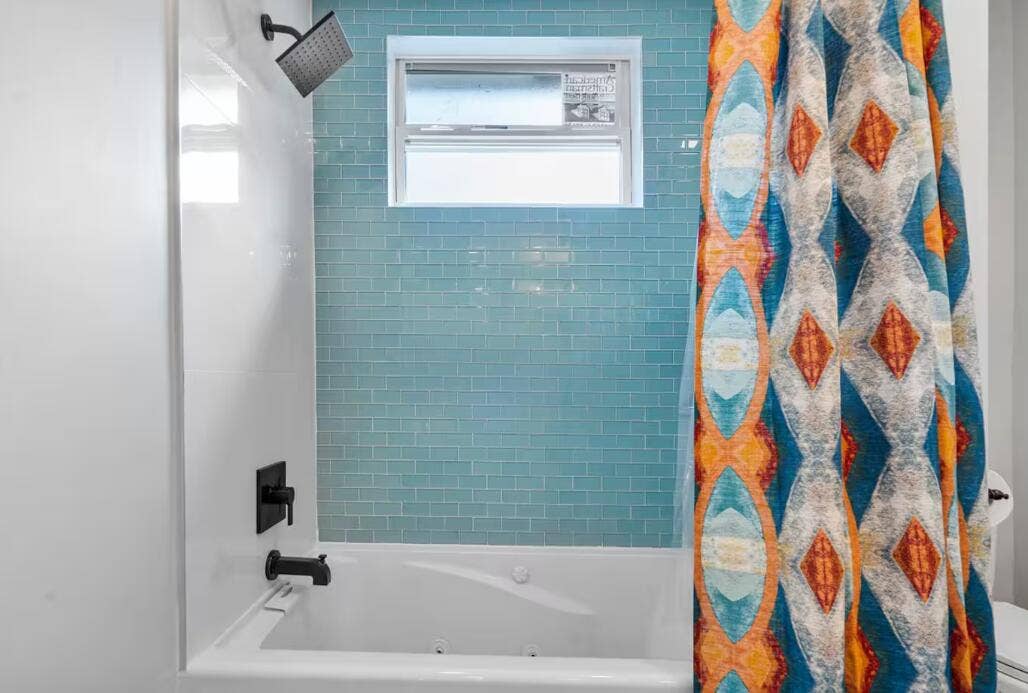 1131 NE 27TH Avenue, Pompano Beach, Pompano Beach, FL 33062 bathroom 2