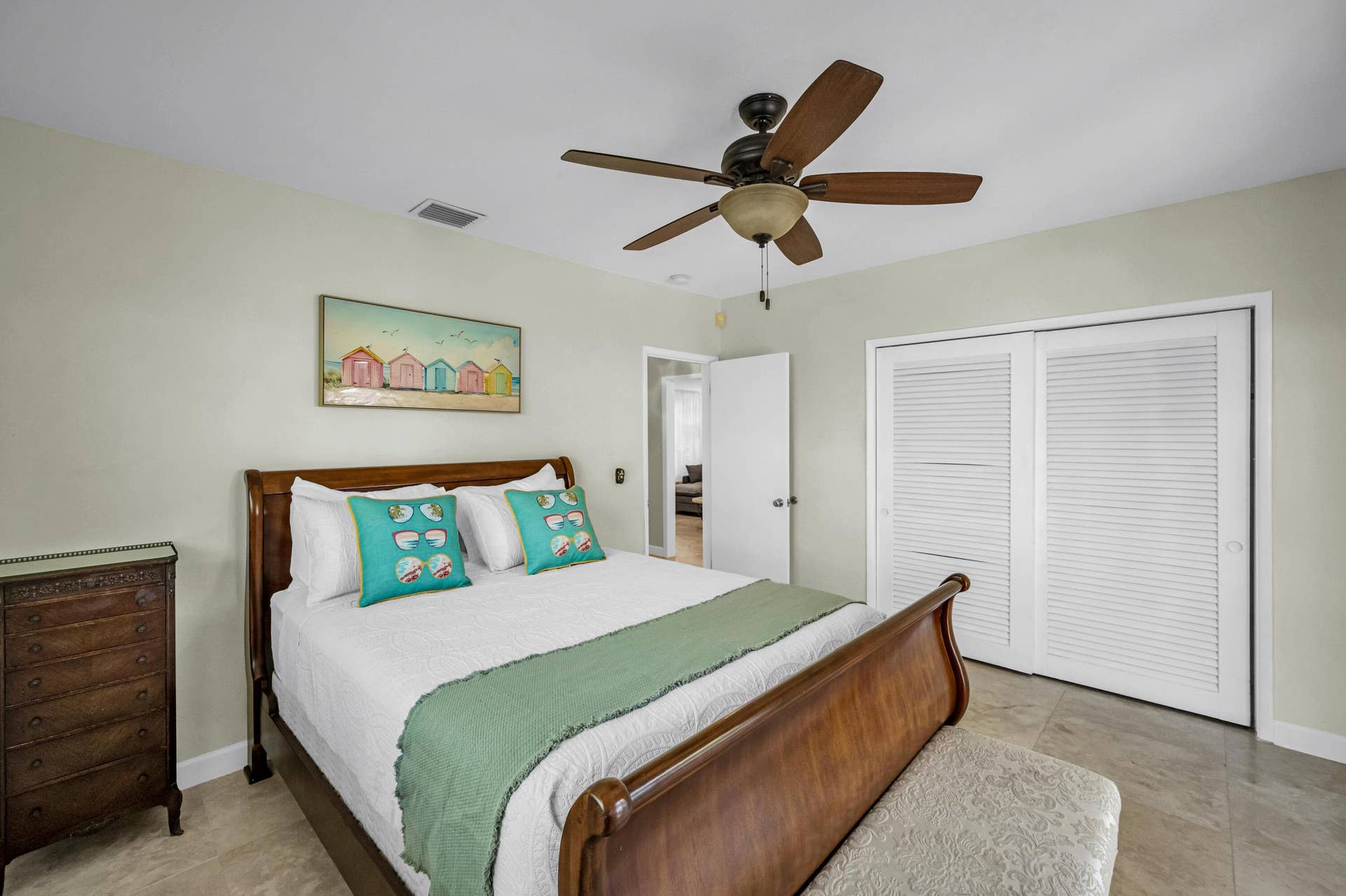 1995 Ixora Road, North Miami, FL 33181 1995 IXORA RD-37