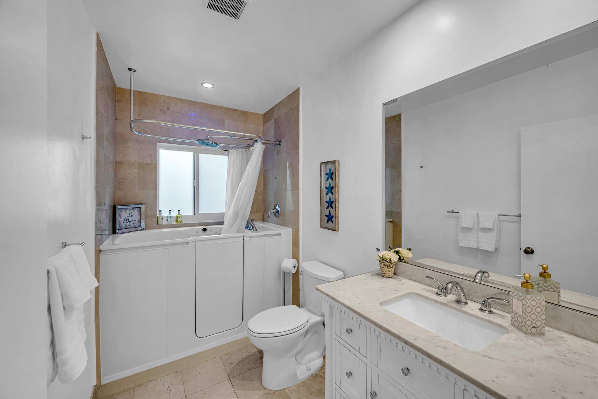 1995 Ixora Road, North Miami, FL 33181 1995 IXORA RD-38
