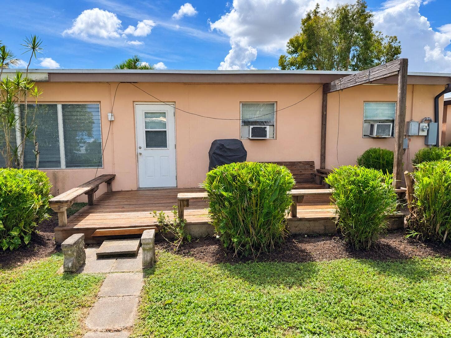 5051 SW 10TH Street, Plantation, FL 33317 9a723dda-052c-4aa6-b4d6-1575479a547f