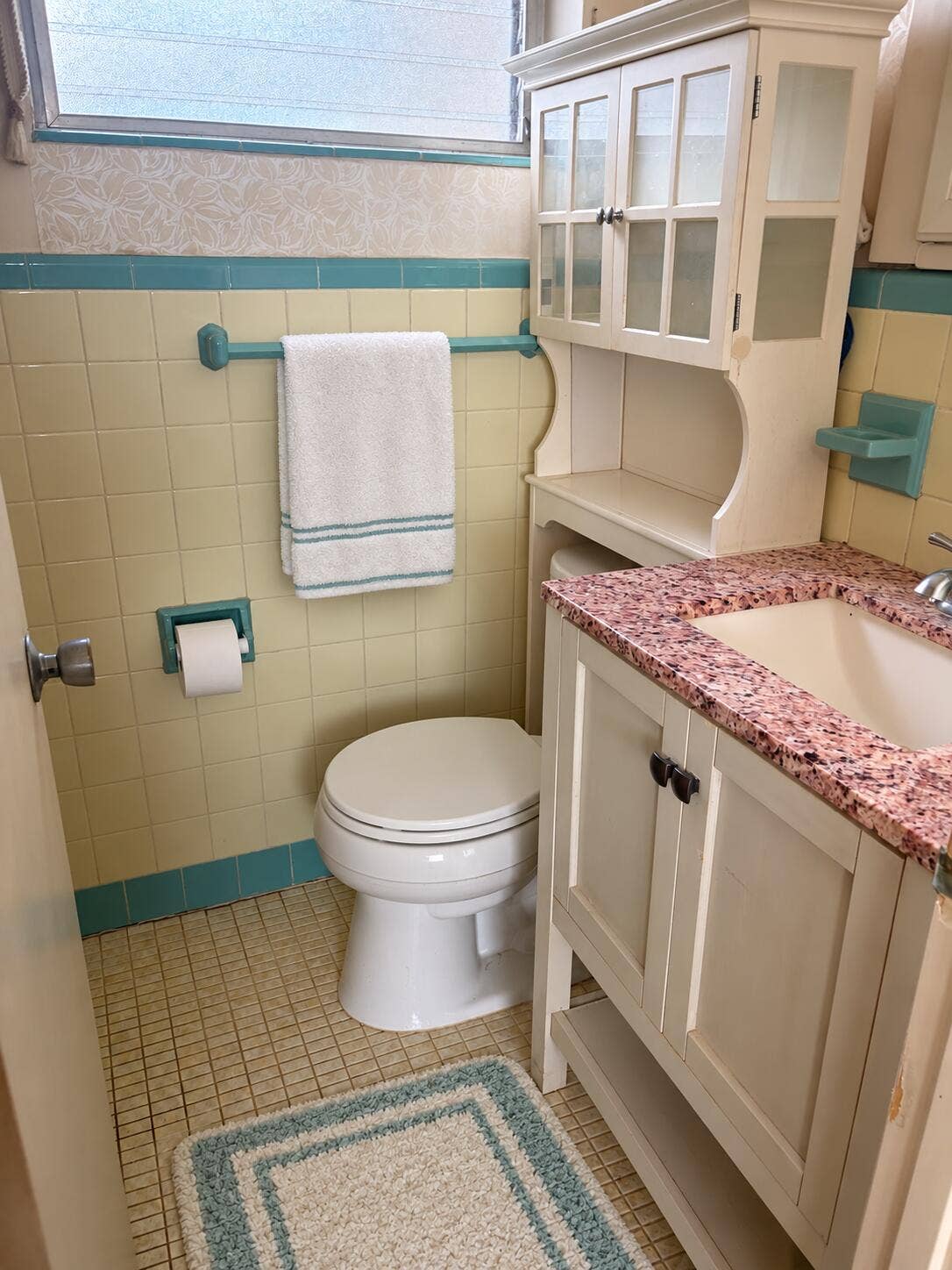 5051 SW 10TH Street, Plantation, FL 33317 Mater bath tub/shower