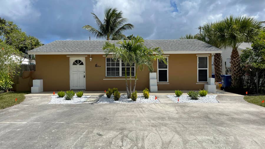 Property photo for 116 E CENTRAL Boulevard, Lantana, FL