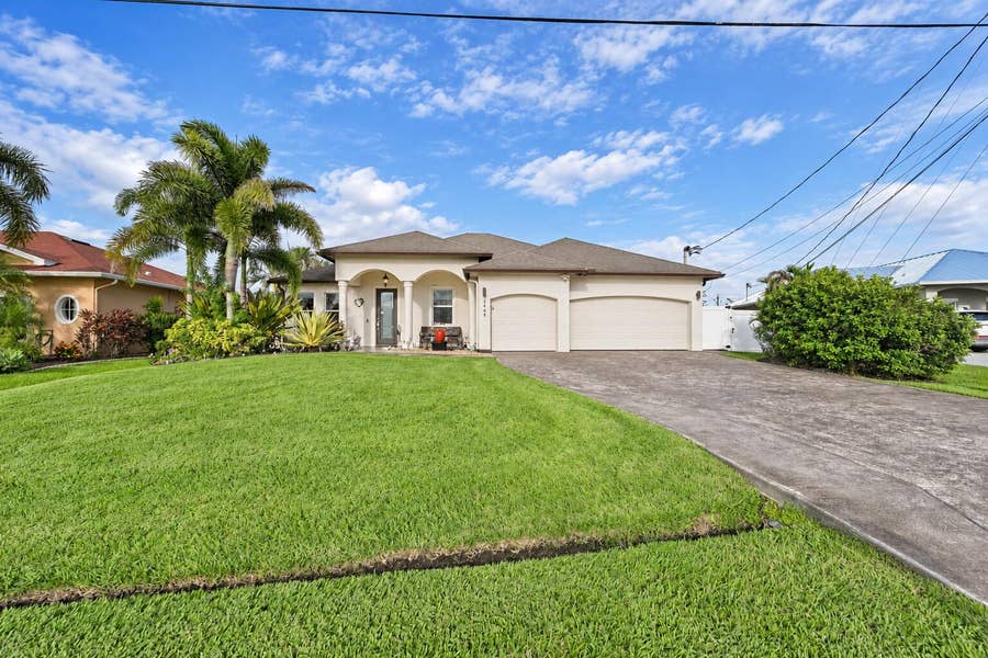 Property photo for 2449 SW GAY Circle, Port St Lucie, FL