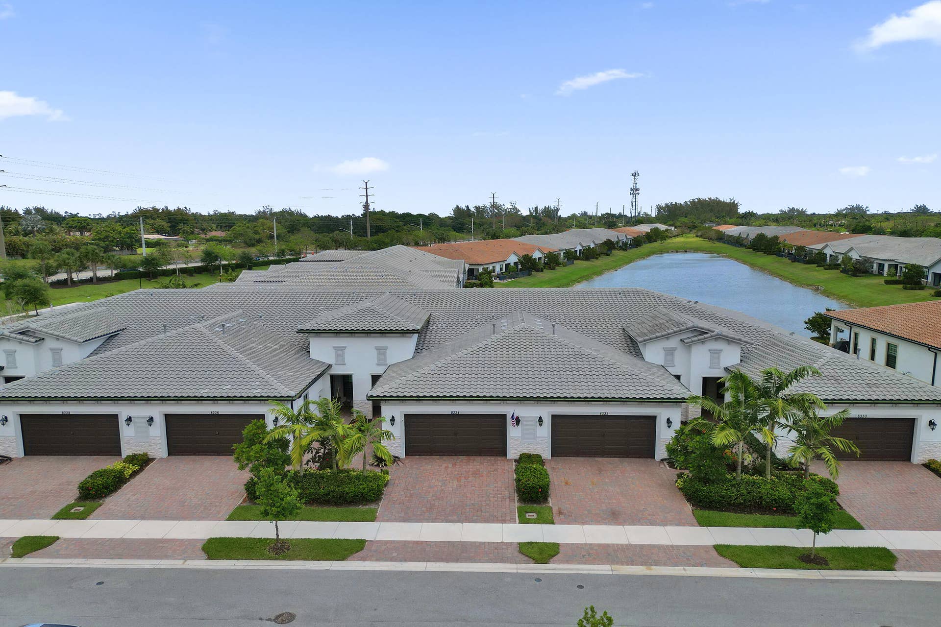 8334 W Blue Spring Drive, Parkland, FL 33067 PARKLAND FALLS!