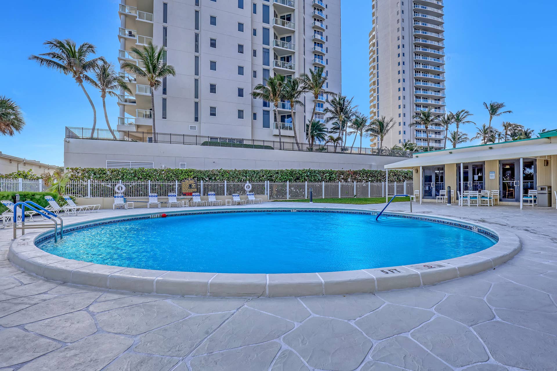 2800 N Ocean Drive, #A-22A, Riviera Beach, FL 33404 2800 N Ocean #A3C (31)
