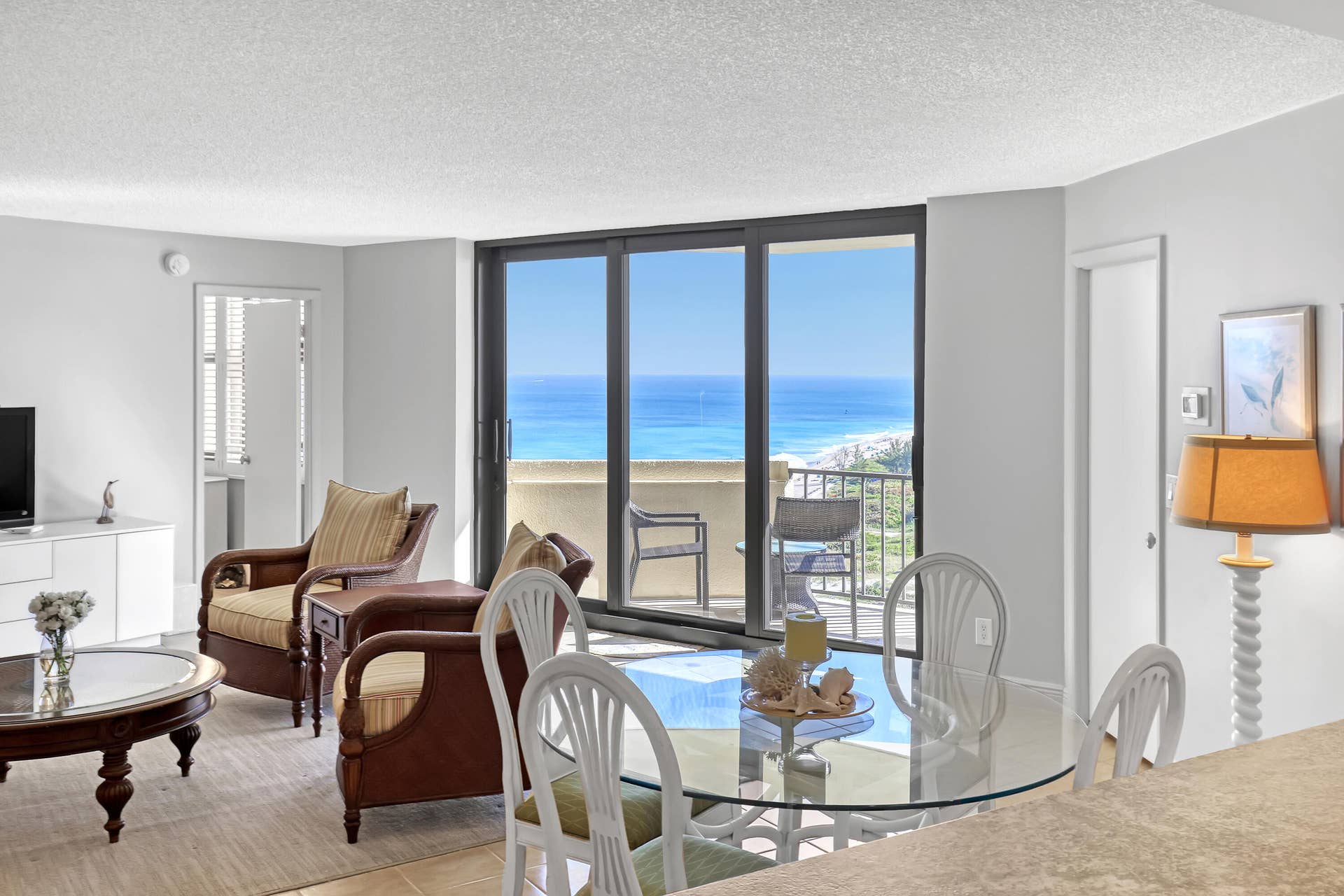 2800 N Ocean Drive, #A-22A, Riviera Beach, FL 33404 Living Room