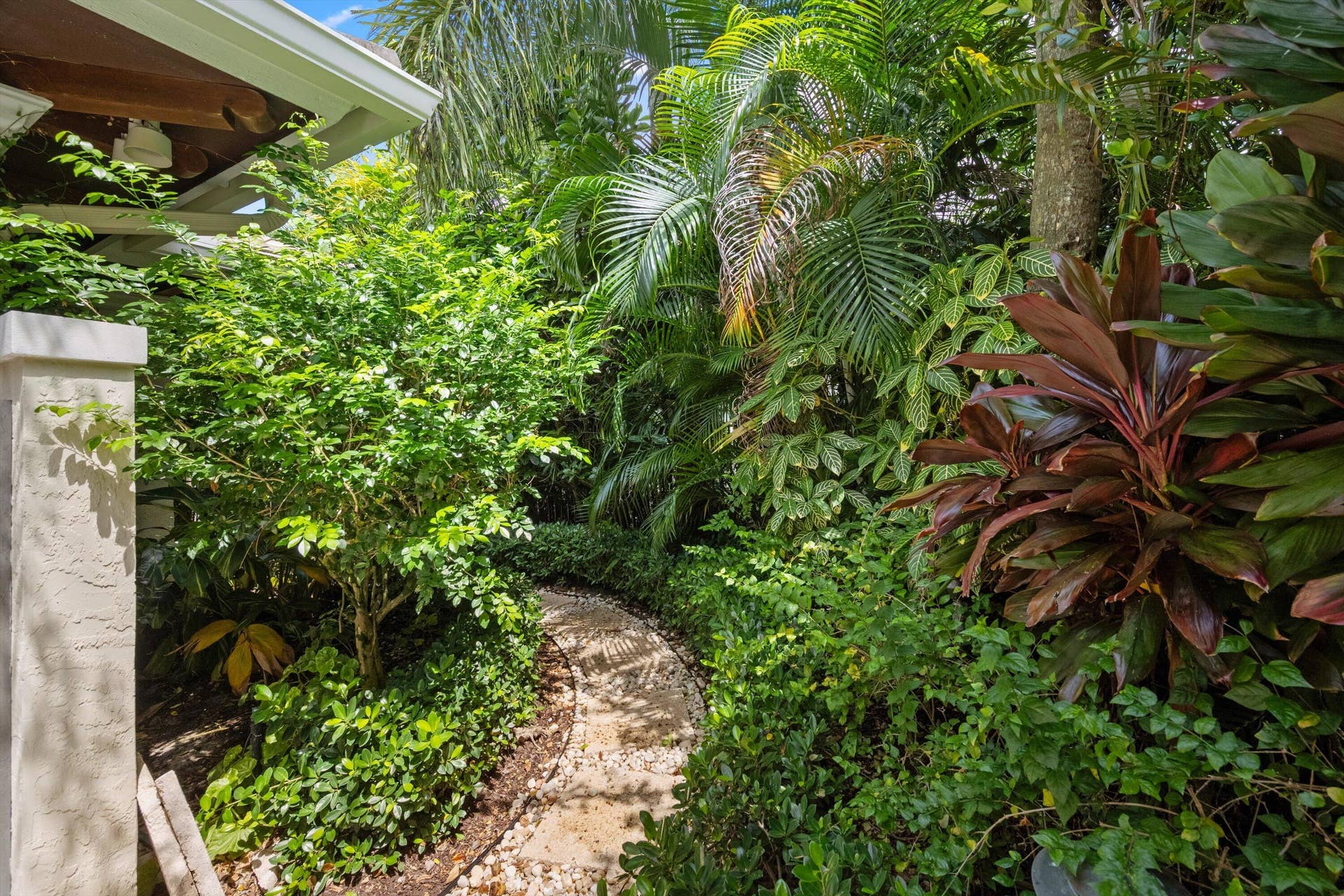 252 Locha Drive, Jupiter, FL 33458 71-DSC_0001