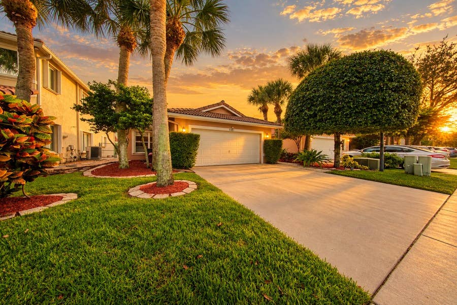 Property photo for 6481 Willoughby Circle, Lake Worth, FL
