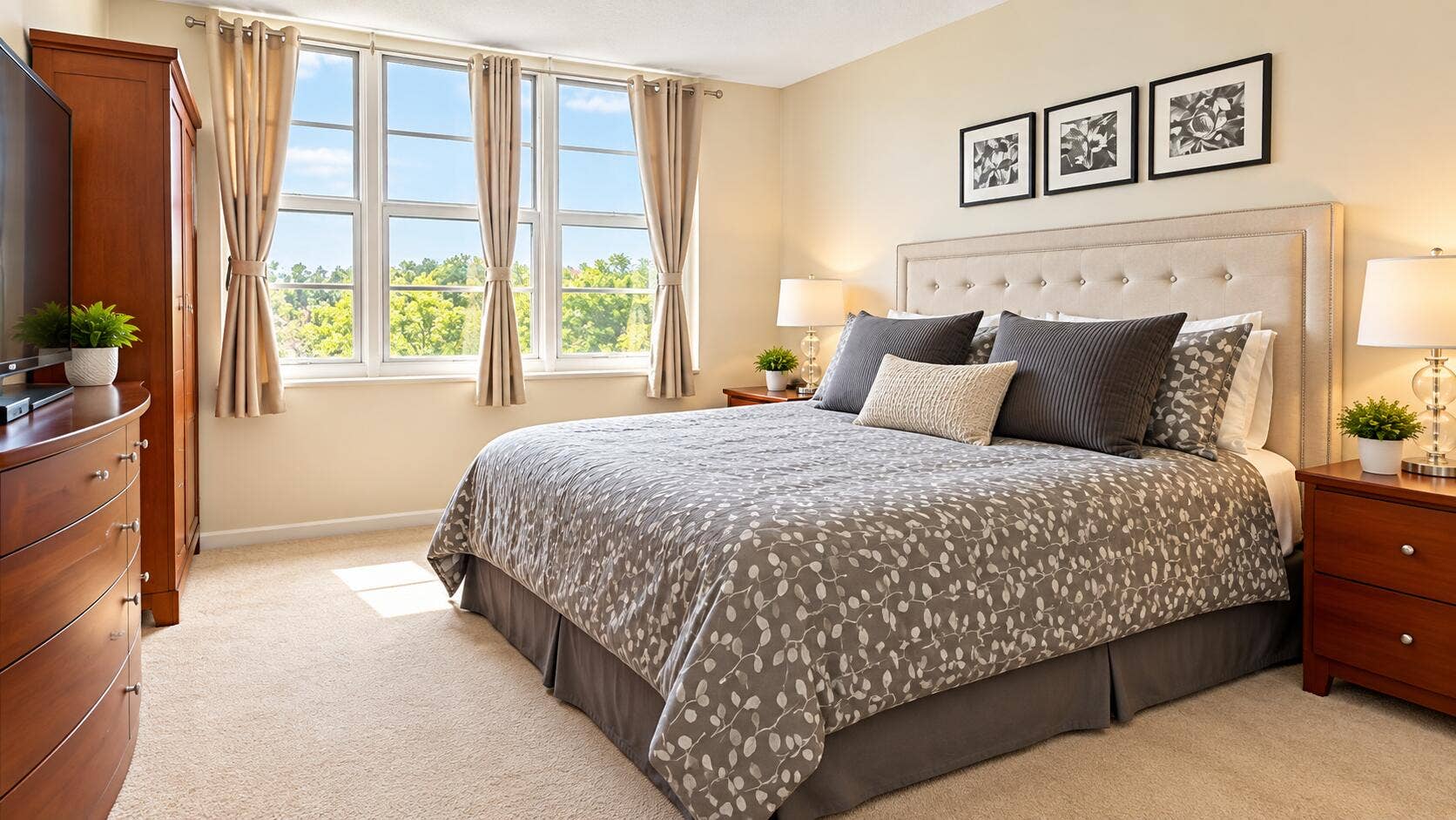 3510 OAKS Way, #408, Pompano Beach, FL 33069 Master Bedroom