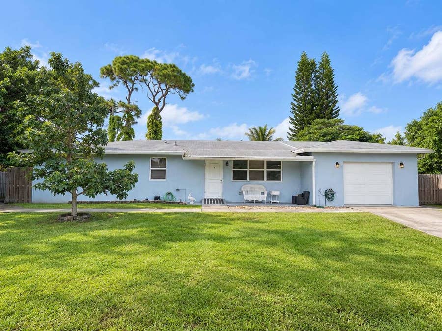 Property photo for 2531 Sun Up Lane, Lake Worth, FL