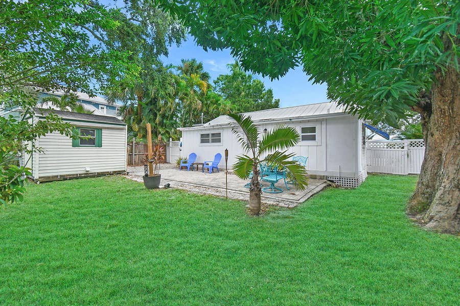 Property photo for 616 SW CLEVELAND Avenue, Stuart, FL