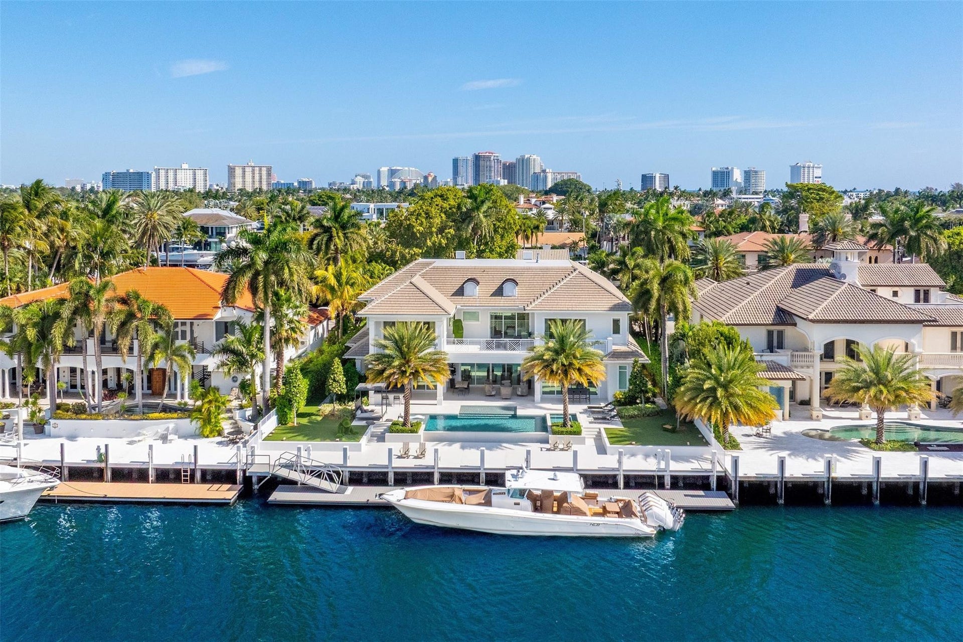 2520 DEL LAGO Drive, Fort Lauderdale, FL 33316 Photo 85