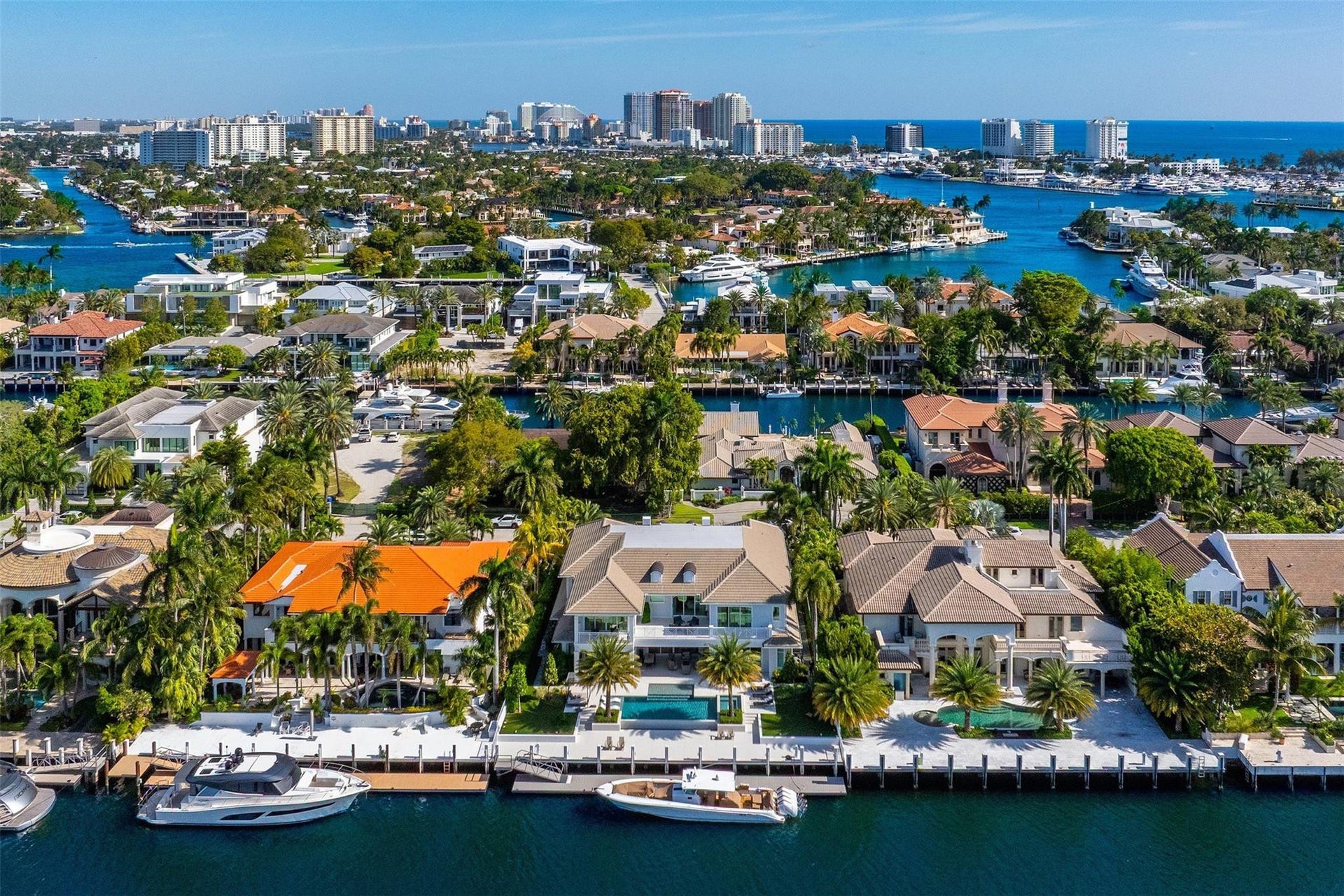 2520 DEL LAGO Drive, Fort Lauderdale, FL 33316 Photo 84