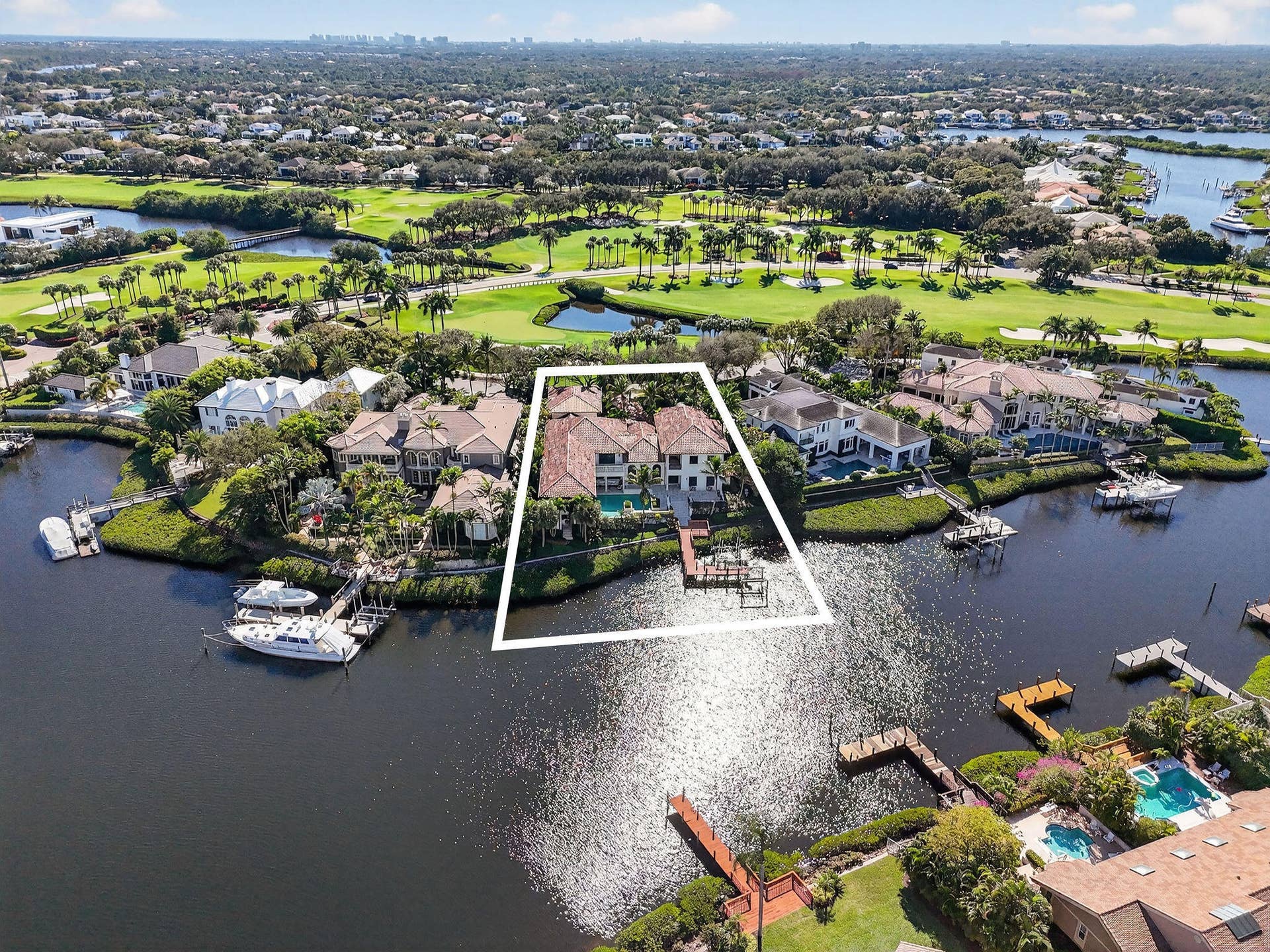 107 Schooner Lane, Jupiter, FL 33477 107SchoonerLnAerials(34)a