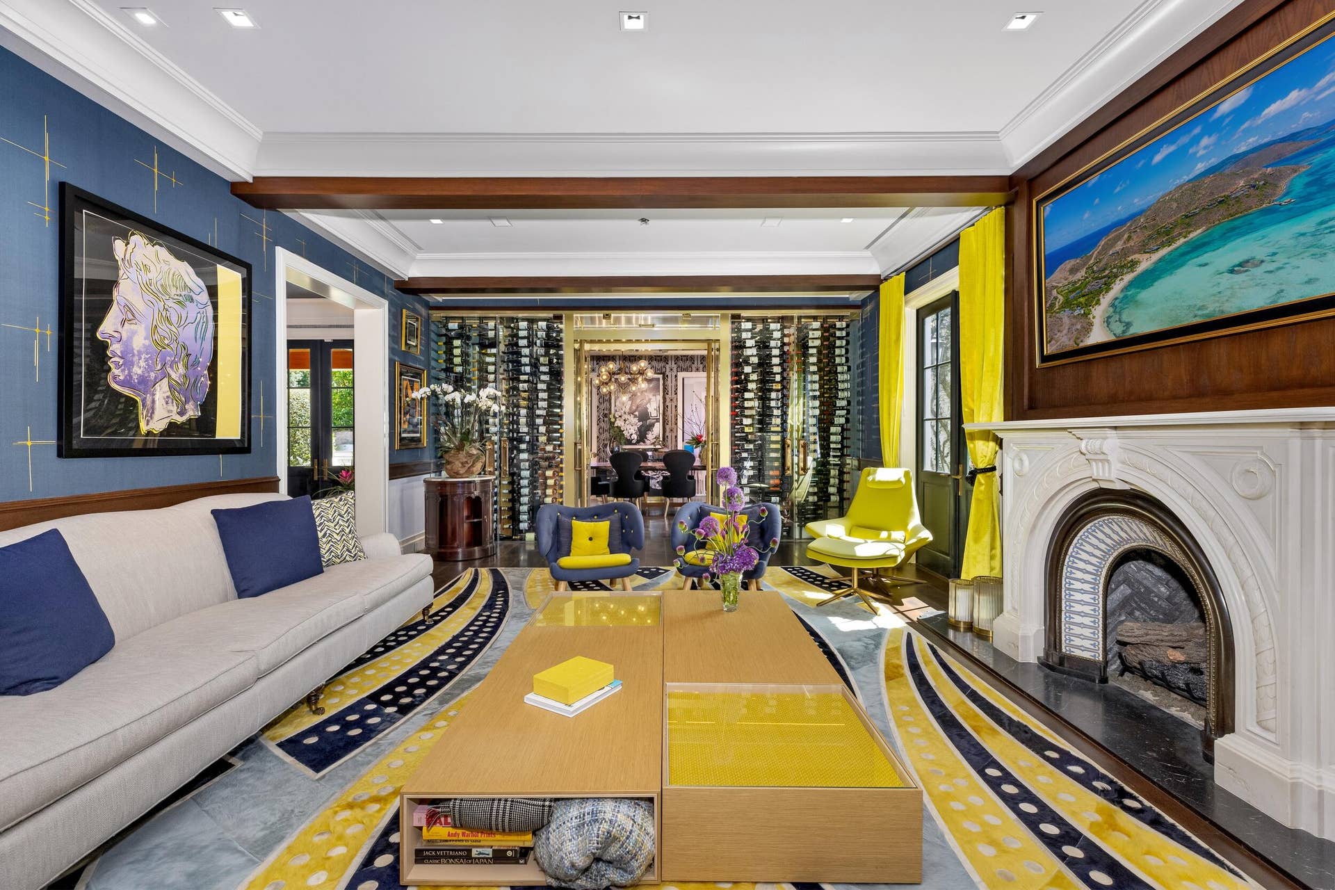 1053 N Lake Way, Palm Beach, FL 33480 Living Area