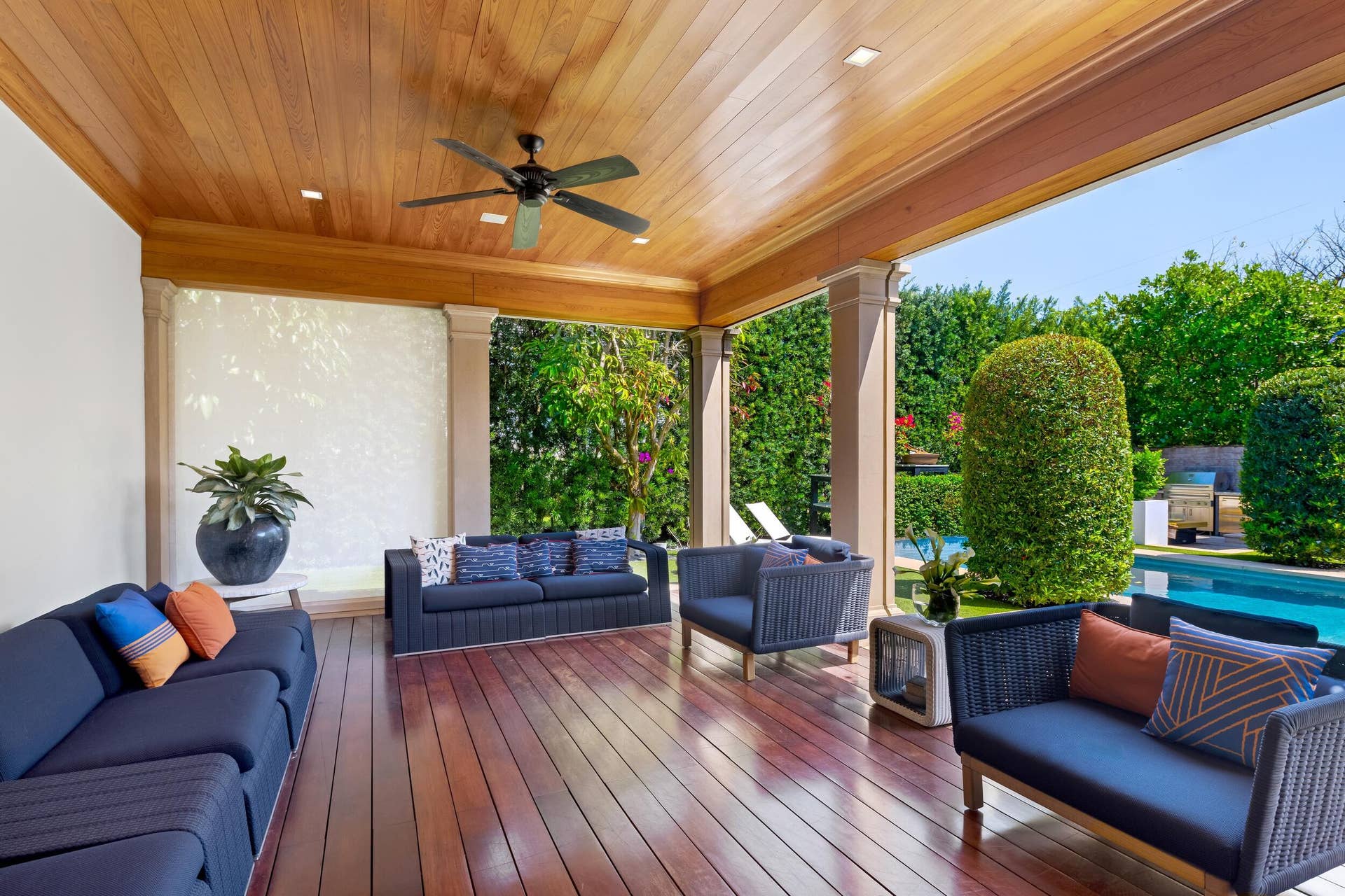 1053 N Lake Way, Palm Beach, FL 33480 Main House Loggia
