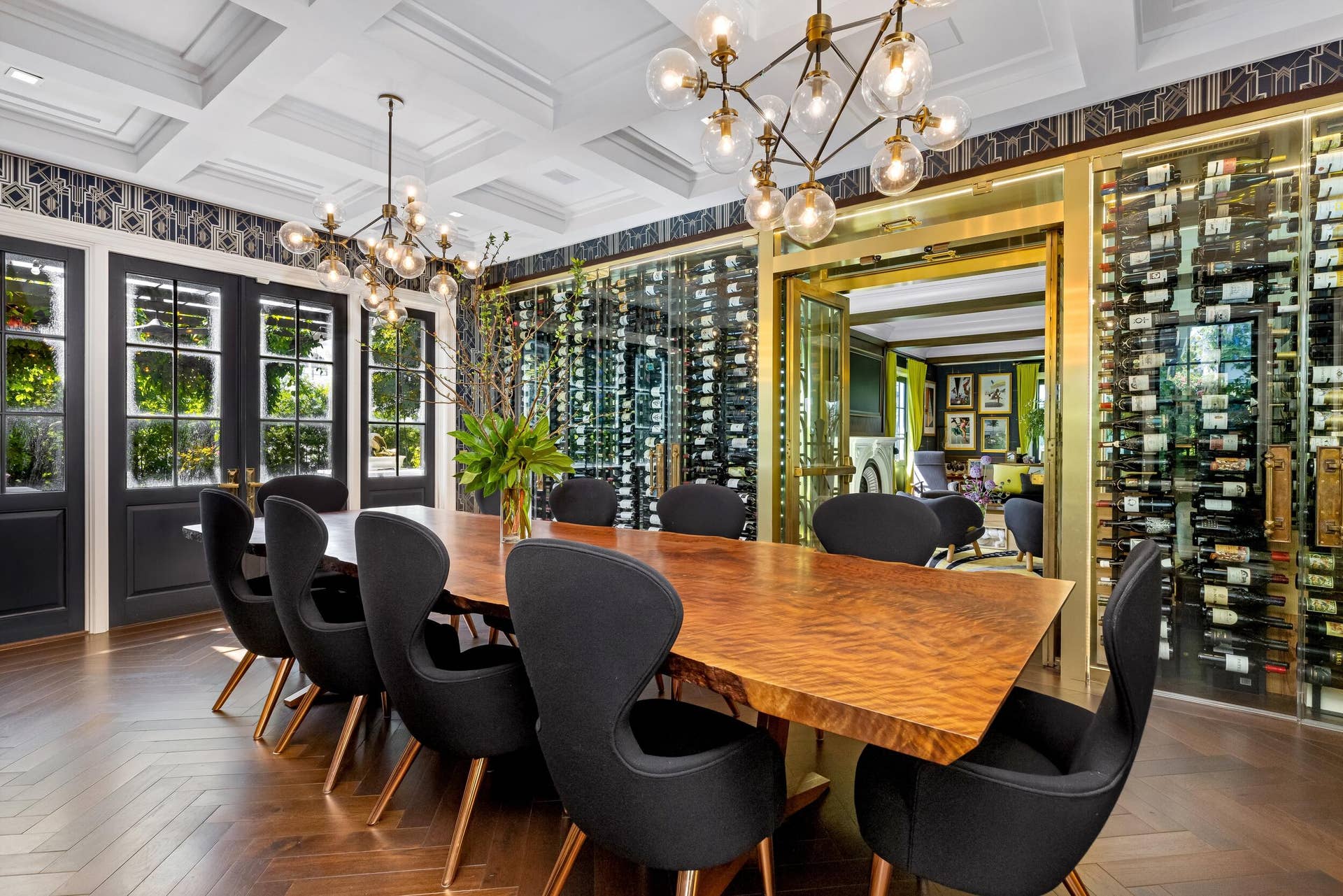1053 N Lake Way, Palm Beach, FL 33480 Dining 2