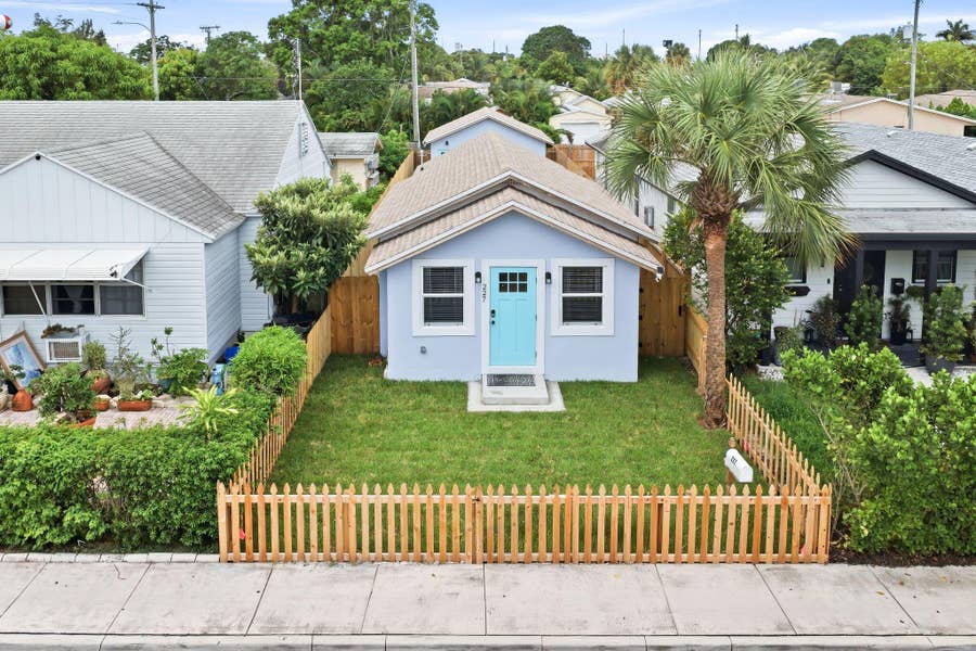 Property photo for 227 S E Street, Lake Worth Beach, FL