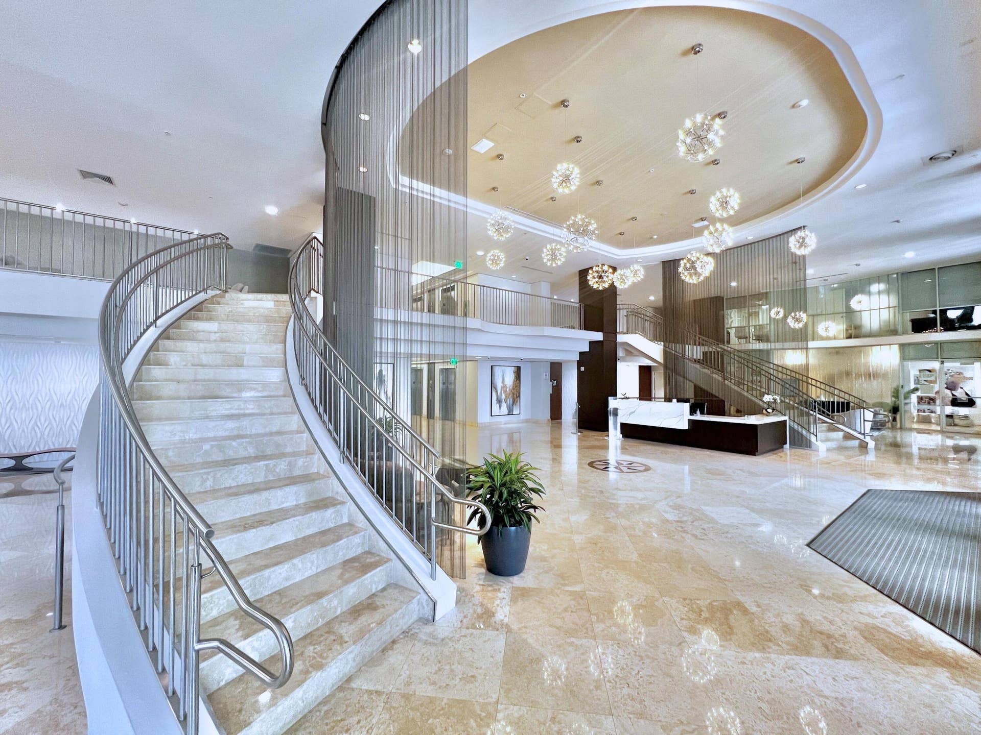 511 SE 5 Avenue, #Apt 807, Fort Lauderdale, FL 33301 1a