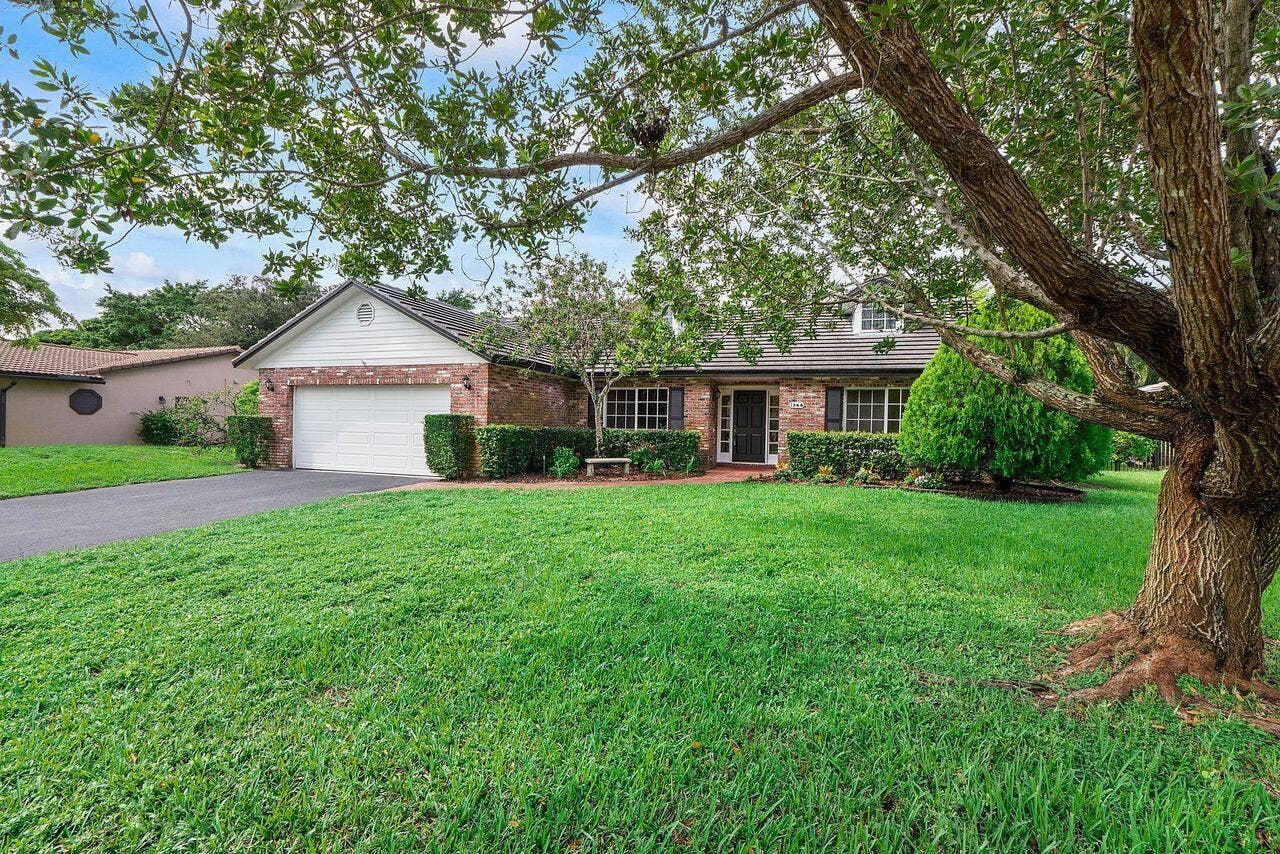 1344 NW 100TH Avenue, Coral Springs, FL 33071 15 (002)