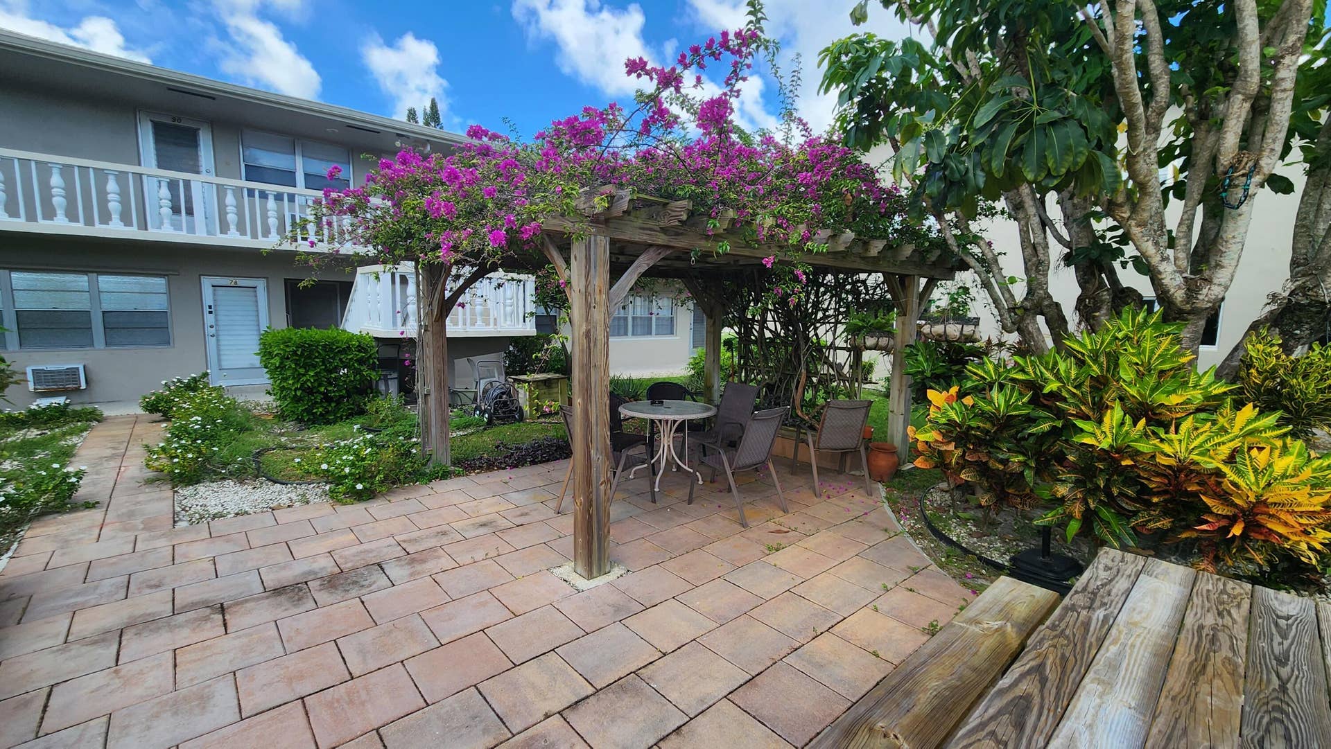 91 Coventry D, West Palm Beach, FL 33417 front