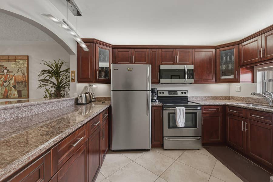 Property photo for 811 S Hollybrook Drive, #202, Pembroke Pines, FL