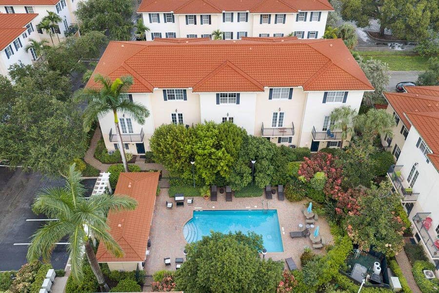 Property photo for 2502 N DIXIE Highway, #39, Lake Worth Beach, FL