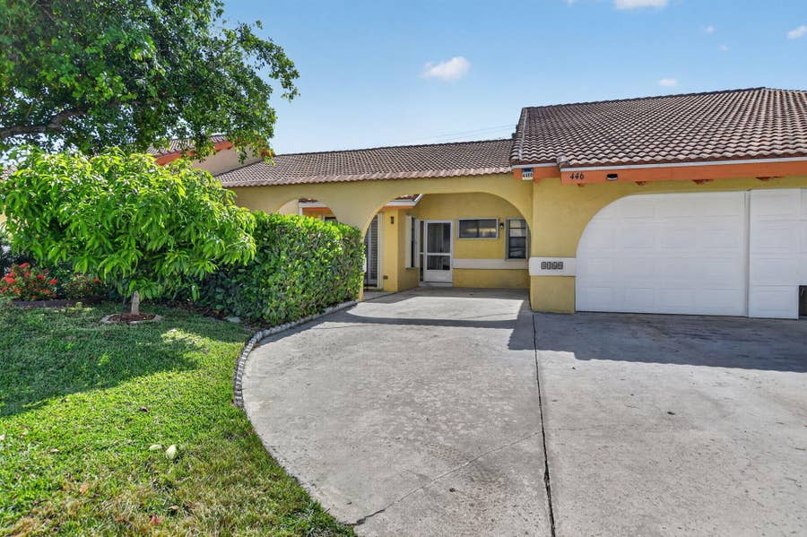 Property photo for 4460 NE 5th Avenue, Boca Raton, FL