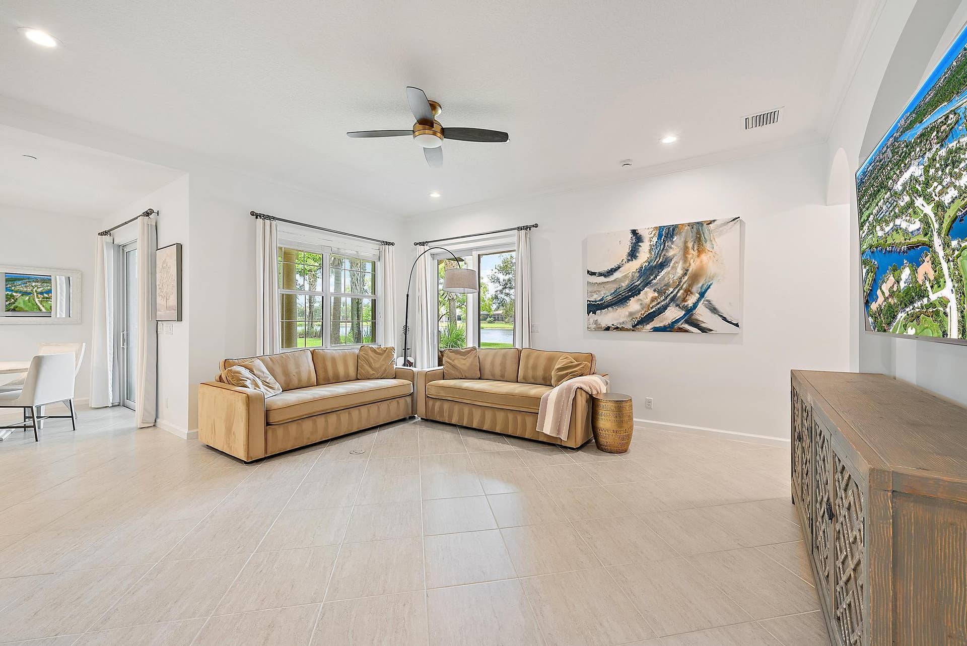115 Tresana Blvd unit 35-19
