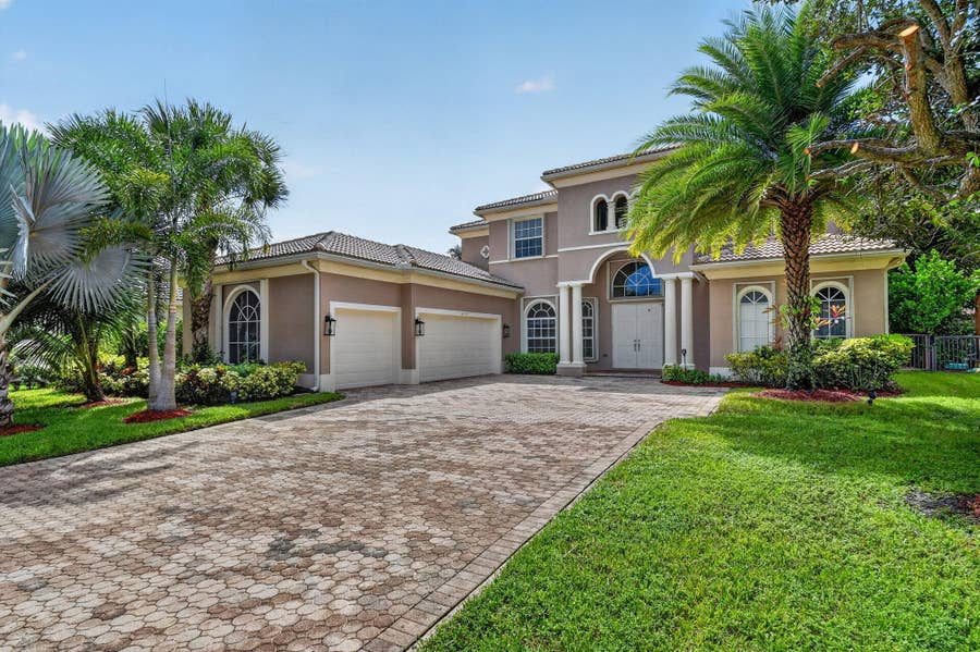 Property photo for 6039 WALNUT HILL Drive, Lake Worth, FL