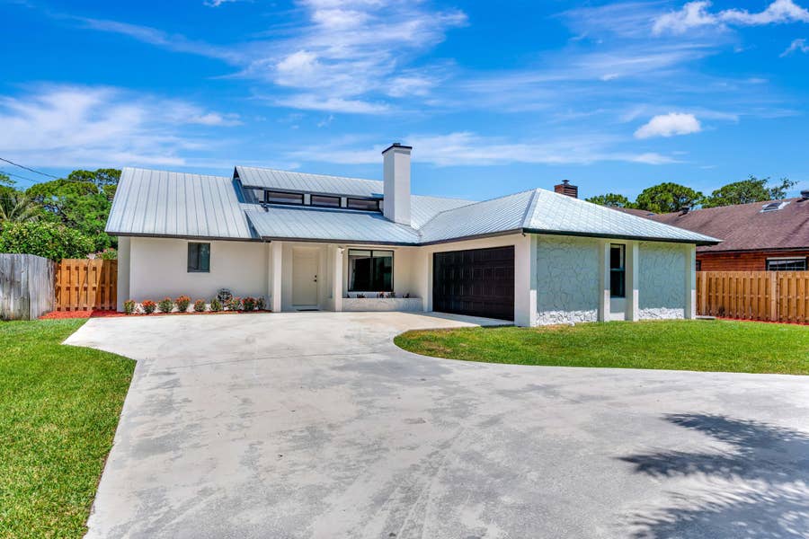 Property photo for 18975 SE COUNTY LINE Road, Jupiter, FL