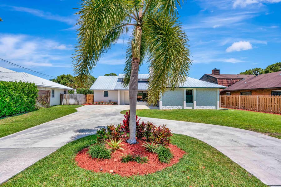 Property photo for 18975 SE County Line Road, Tequesta, FL