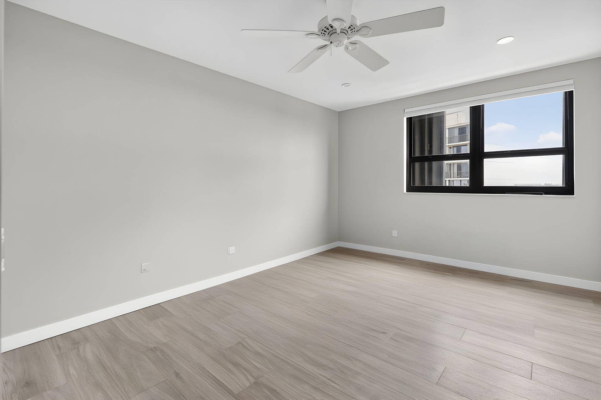 1200 Marine Way E, #803B, North Palm Beach, FL 33408 17-web-or-mls-18-web-or-mls-_MLP7788 fur
