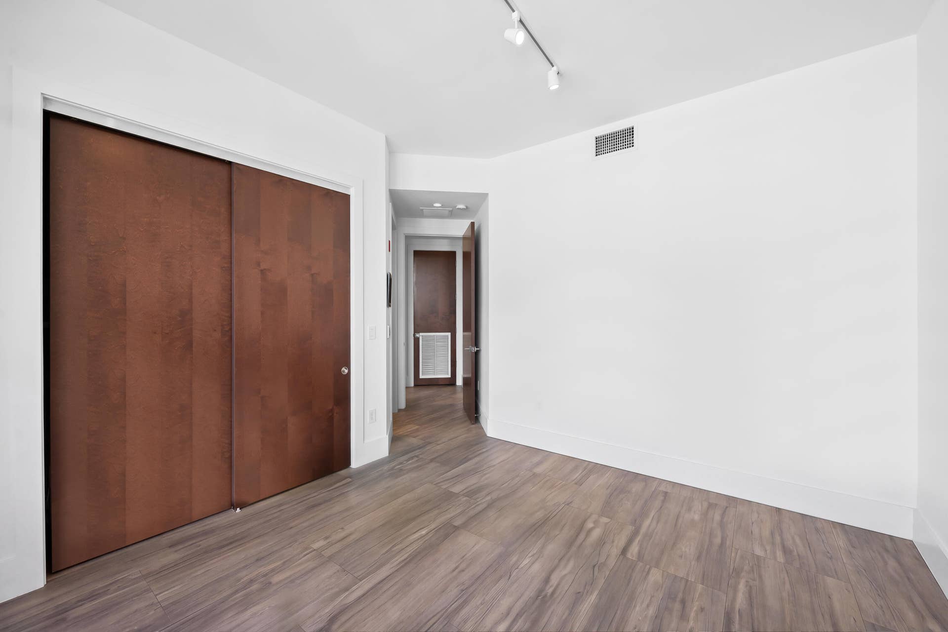 161 ISLE OF VENICE Drive, #204, Fort Lauderdale, FL 33301 DSC_3600