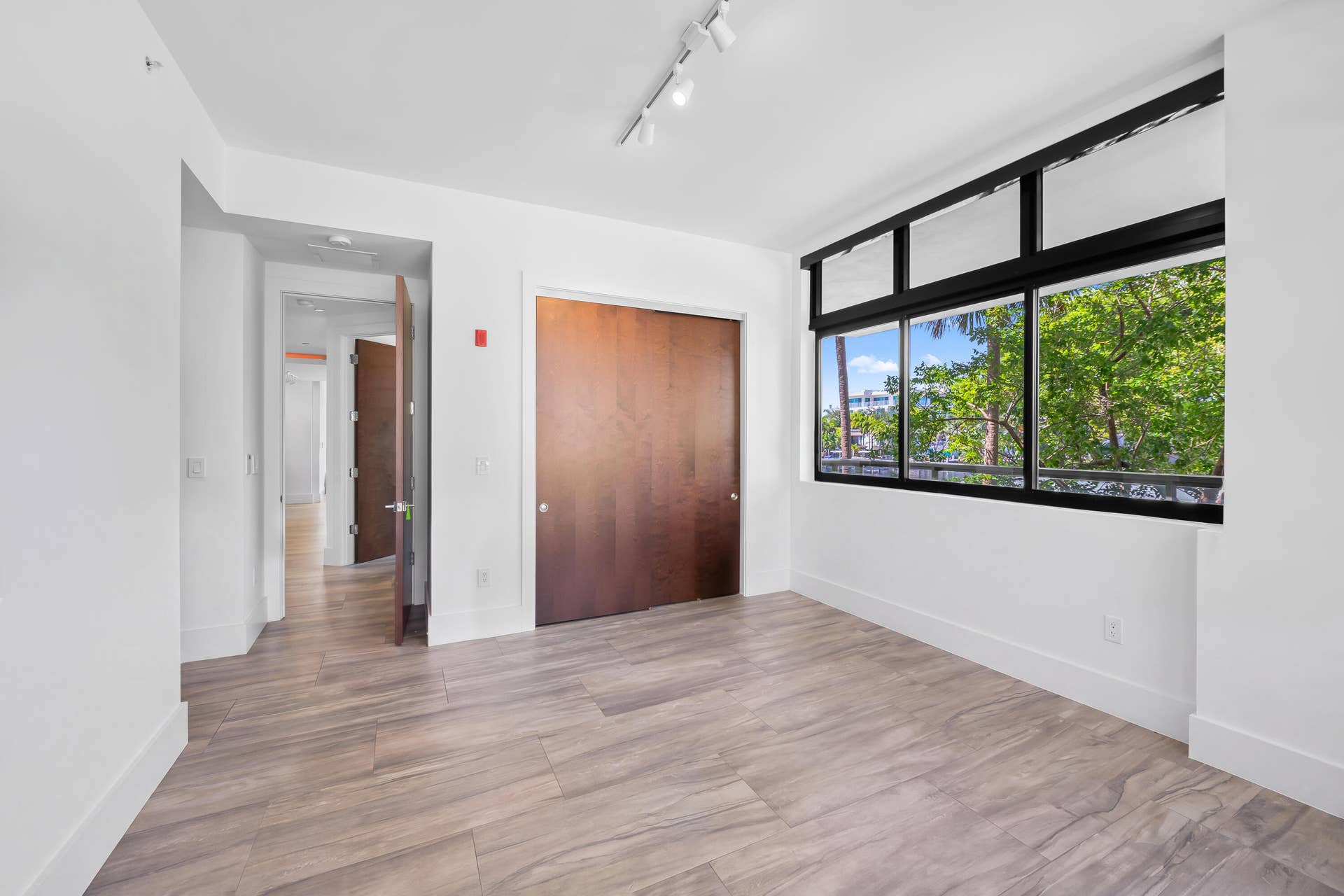 161 ISLE OF VENICE Drive, #204, Fort Lauderdale, FL 33301 DSC_3618