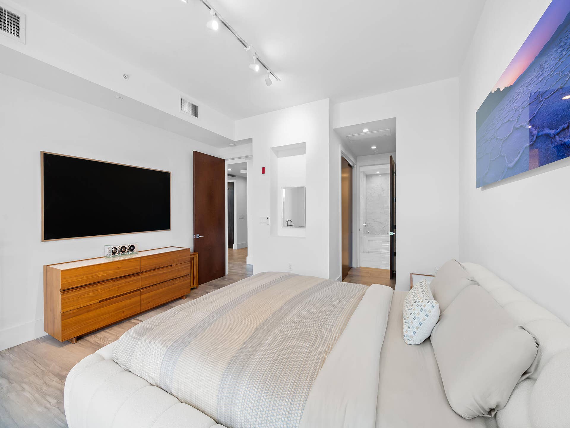 161 ISLE OF VENICE Drive, #204, Fort Lauderdale, FL 33301 DSC_3552